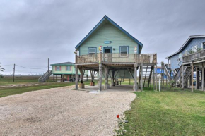 Coastal Cottage - 3 Blocks to Surfside Beach!